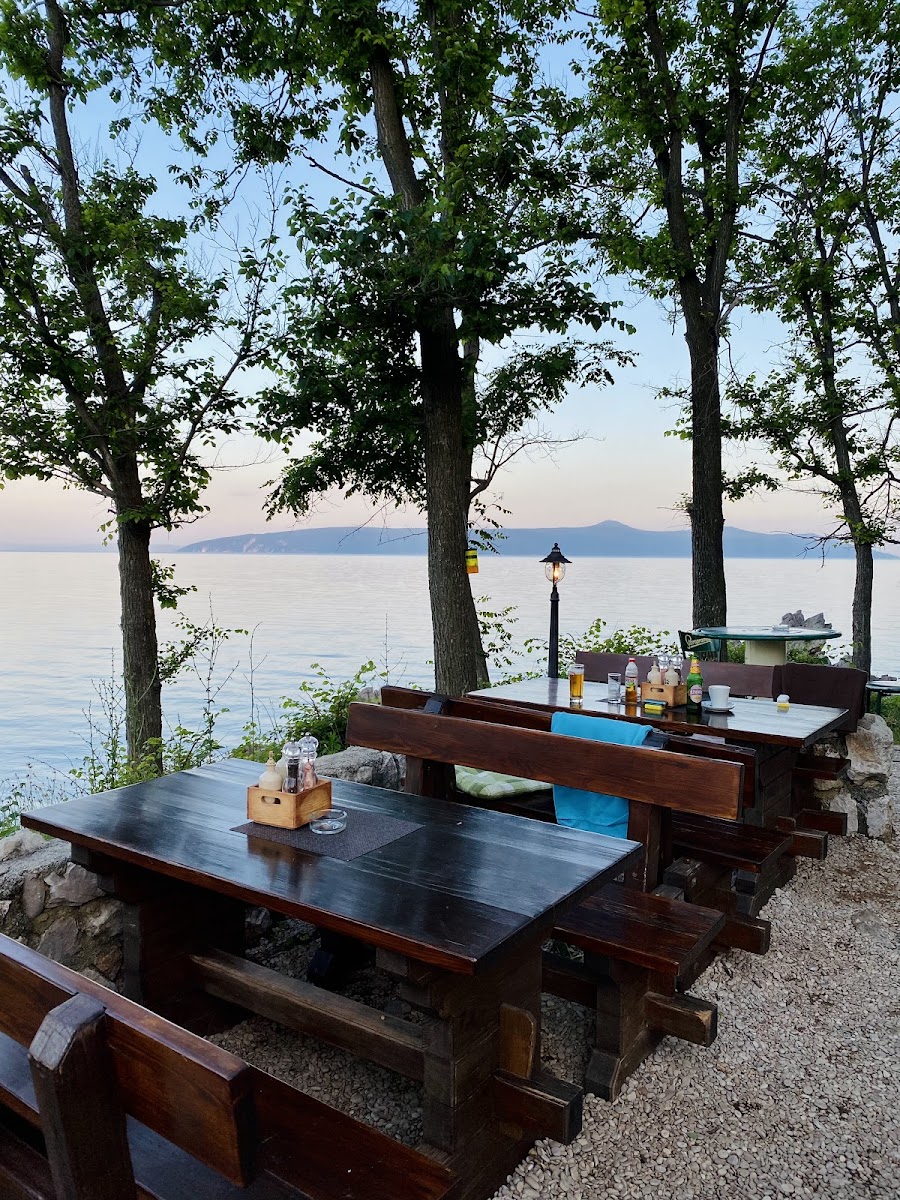 Bistro Pizzeria Rubin